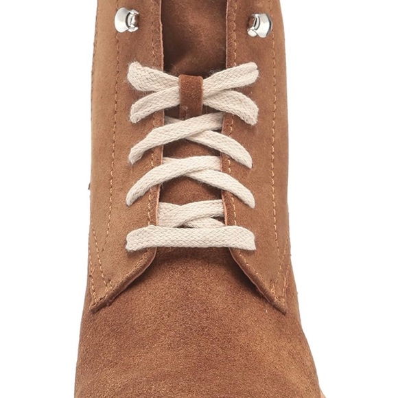 Dolce Vita Women's Hinto Ankle Boot - Picture 2 of 6